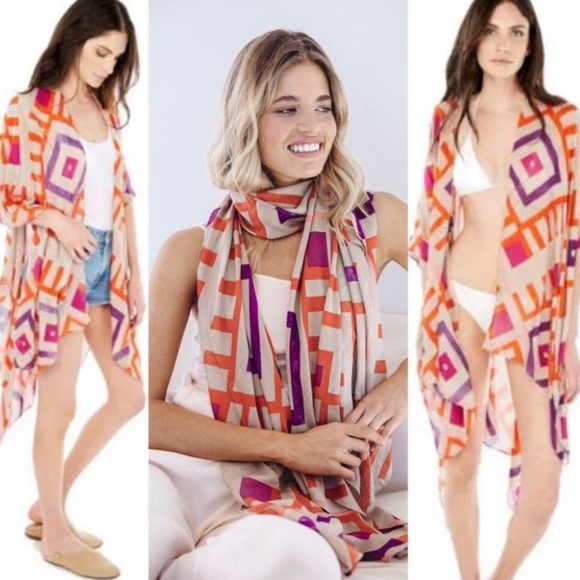 Michael Stars Ruana Geometric Pattern Shawl/Scarf/Wrap - Picture 4 of 6